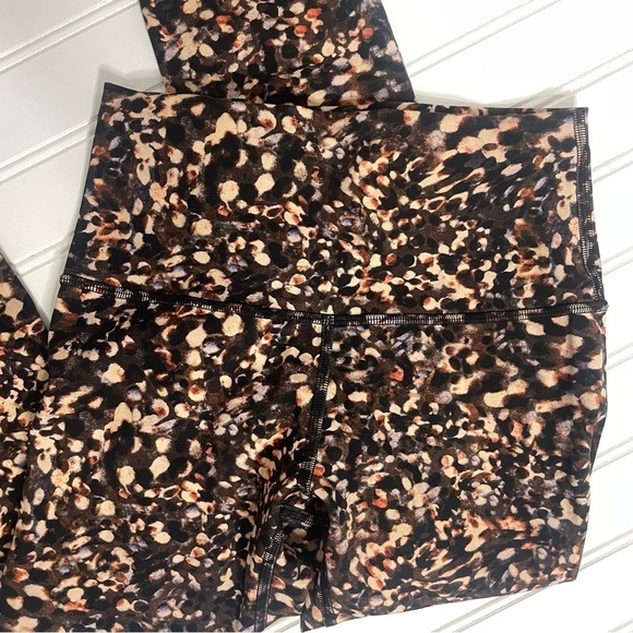 Lululemon Wunder Train High-Rise Crop 21" 476 - Picture 3 of 10